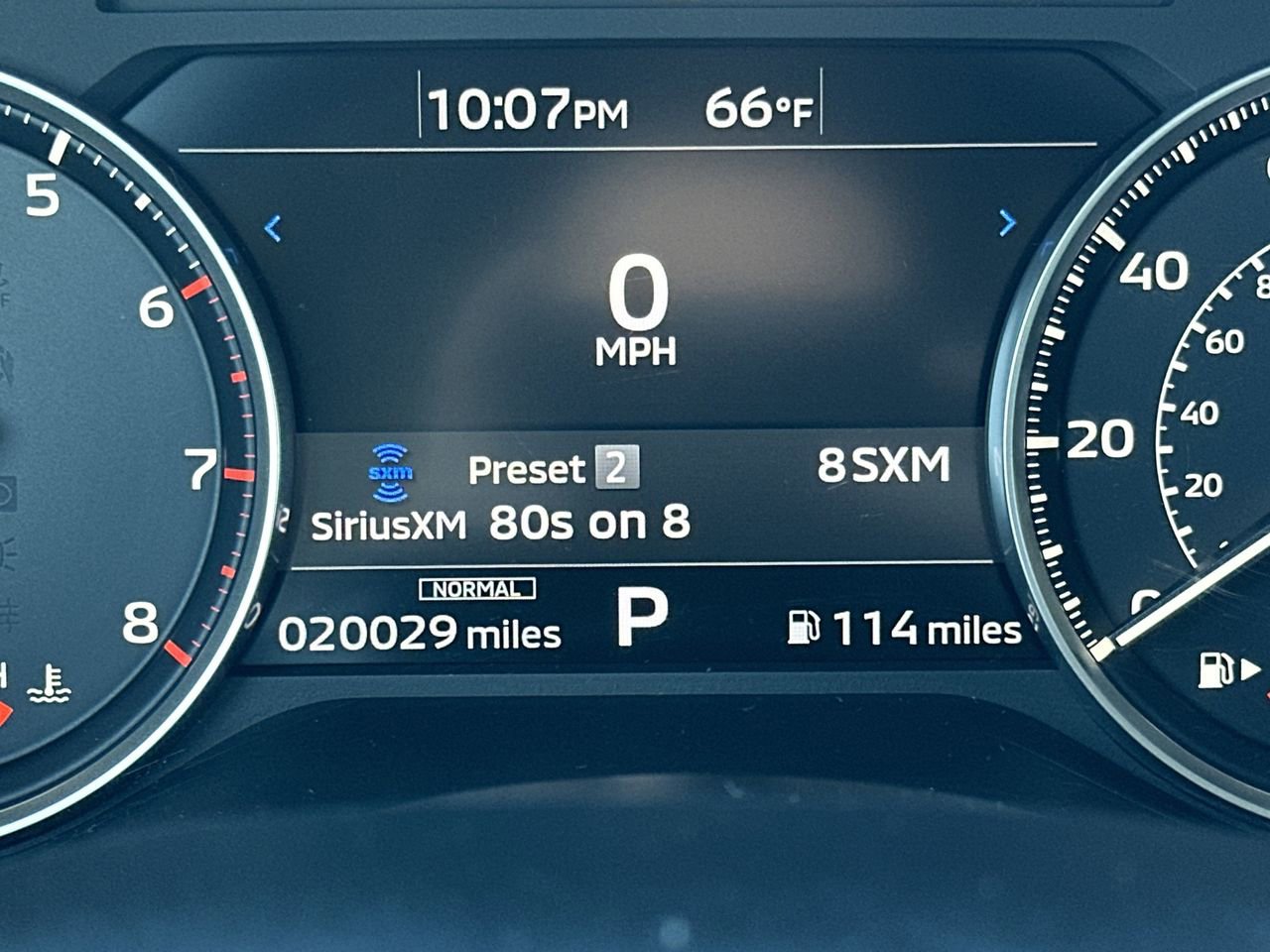 Used 2024 Mitsubishi Outlander ES image 12