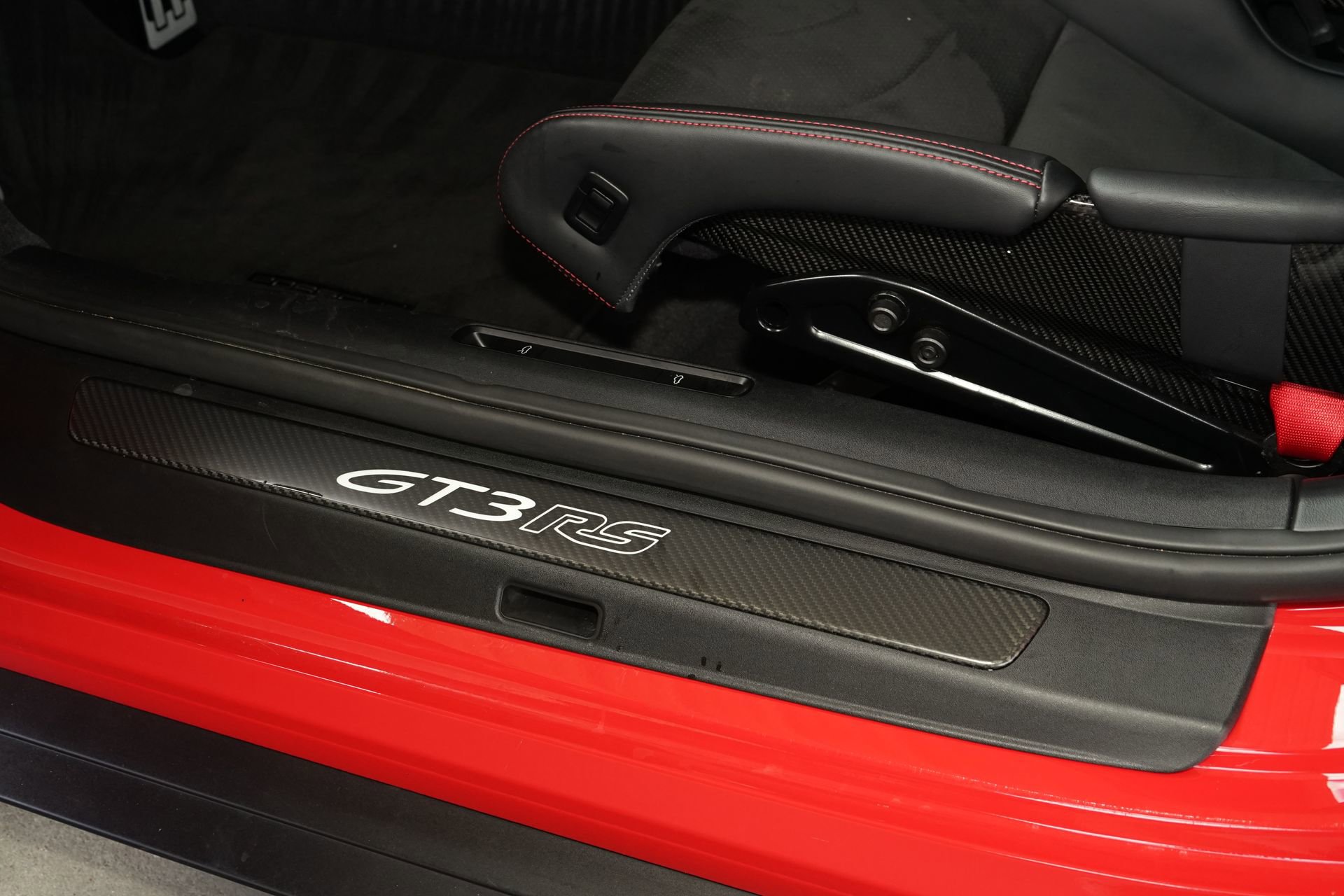 Used 2024 Porsche 911 GT3 RS image 29