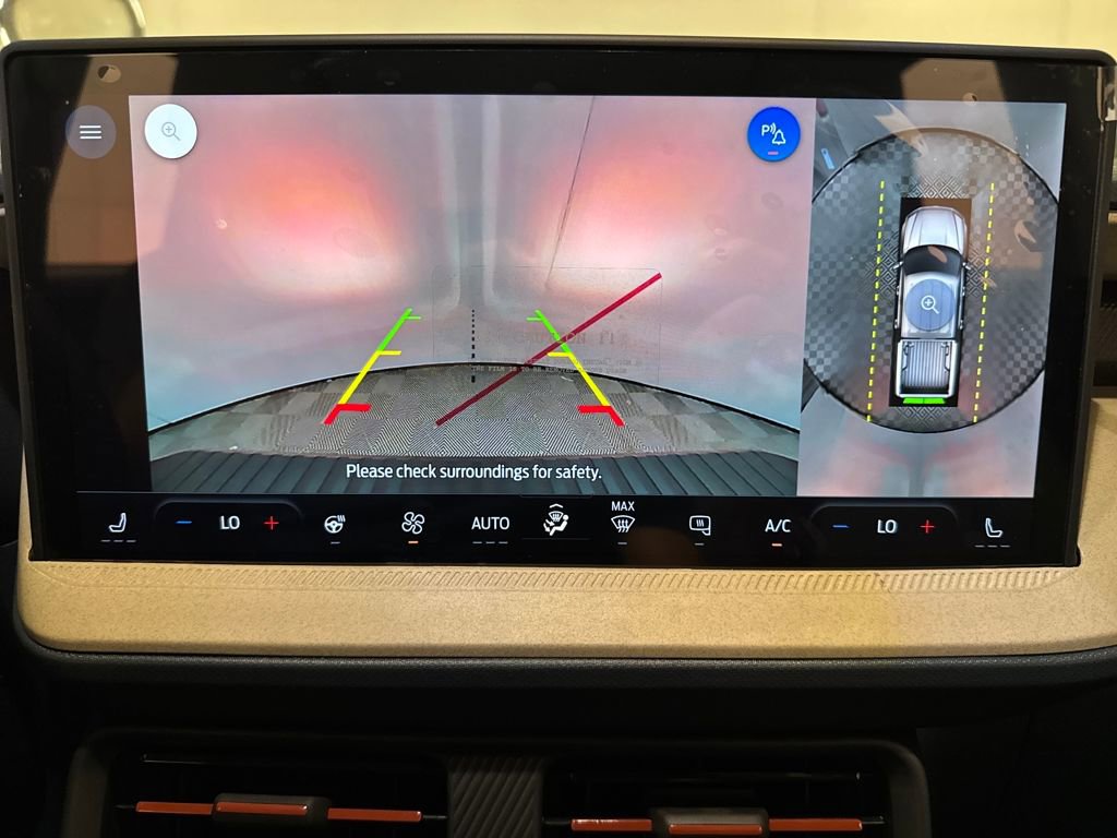 New 2026 Ford Maverick Lariat image 7