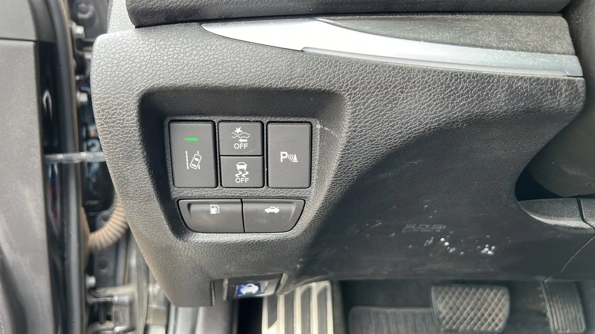 Used 2018 Acura TLX V6 w/ Technology & A-SPEC Pkg FWD image 23