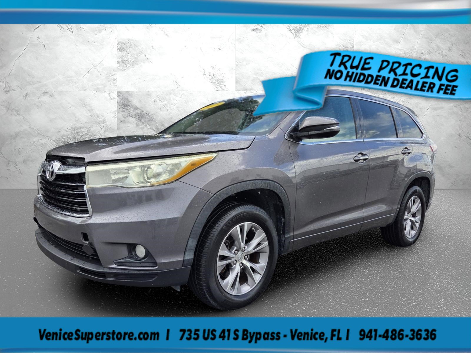 Used 2015 Toyota Highlander Plus FWD video 1