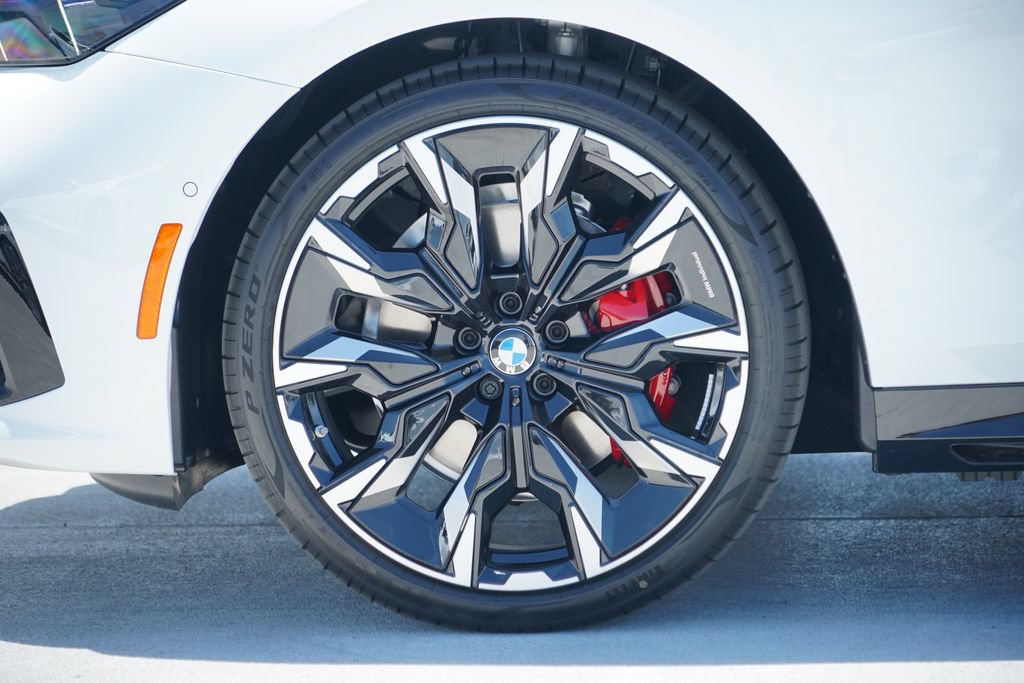 New 2027 BMW 530i w/ M Sport Package RWD image 5