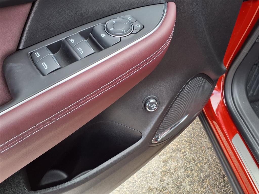 New 2026 Buick Envision Sport Touring image 10