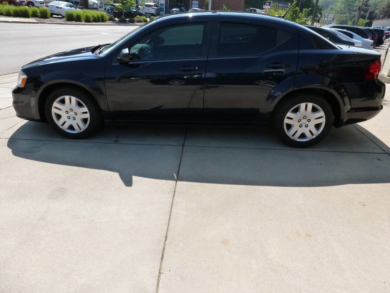 Used 2014 Dodge Avenger SE w/ Quick Order Package 27Z SE V6 image 6