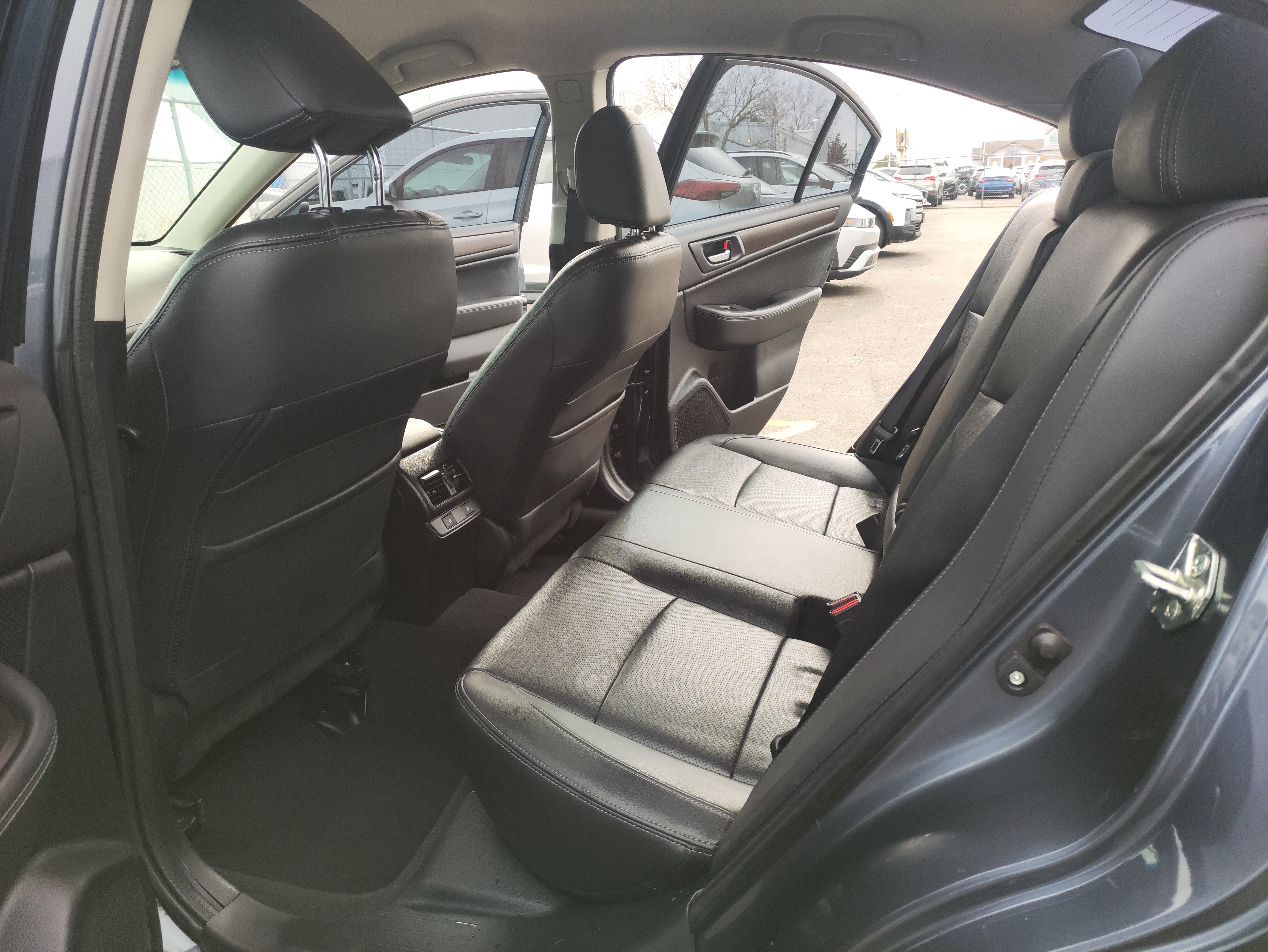 Used 2016 Subaru Legacy 2.5i Limited image 26