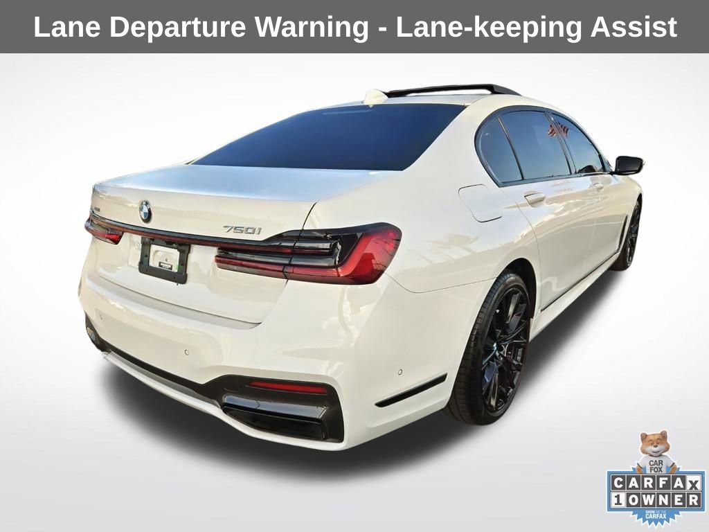 Used 2022 BMW 750i xDrive w/ Executive Package image 9
