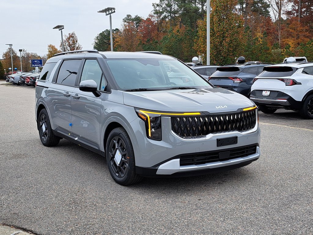 New 2026 Kia Carnival EX image 3
