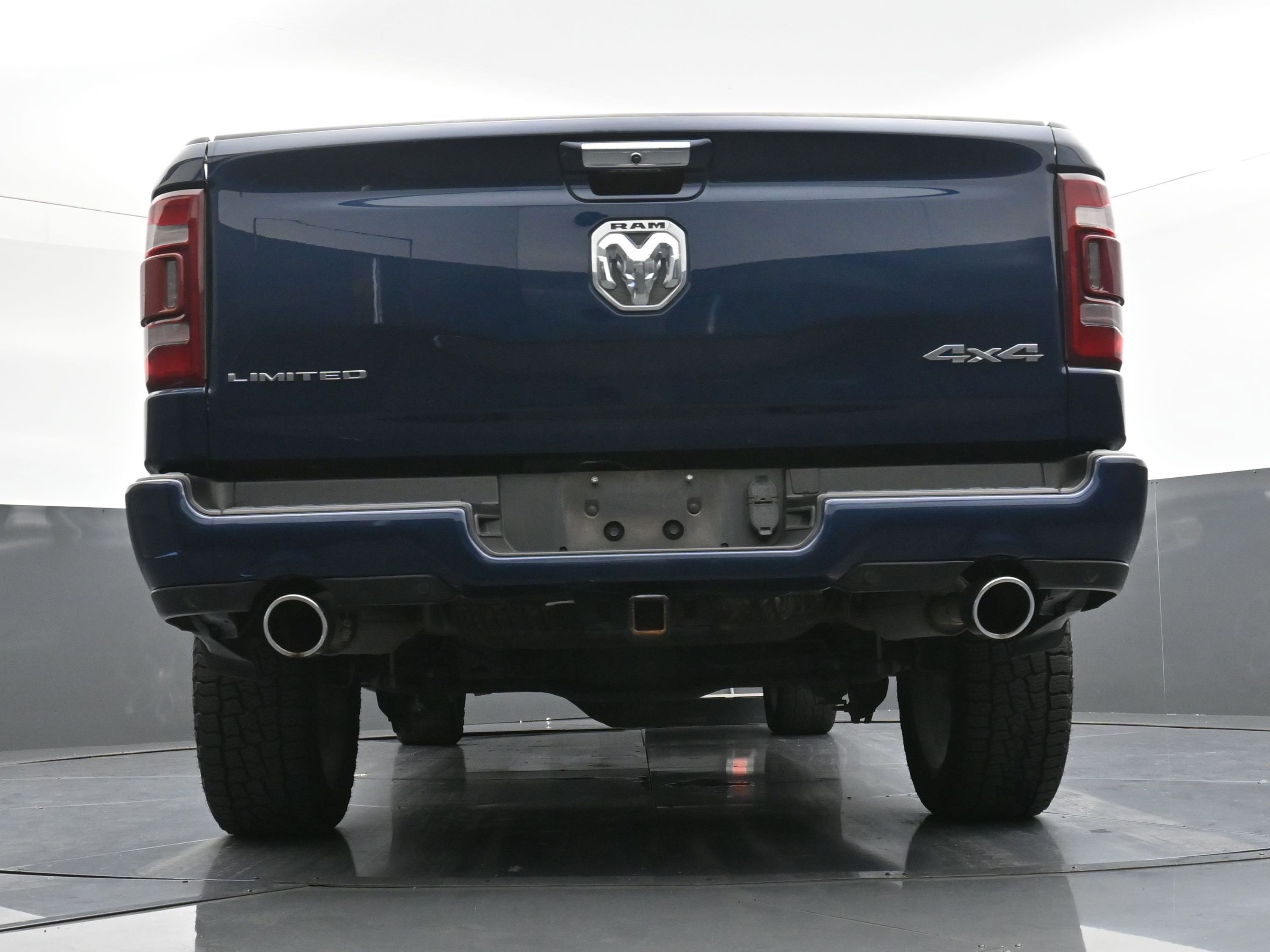 Used 2022 RAM 1500 Limited w/ Body Color Bumper Group image 28