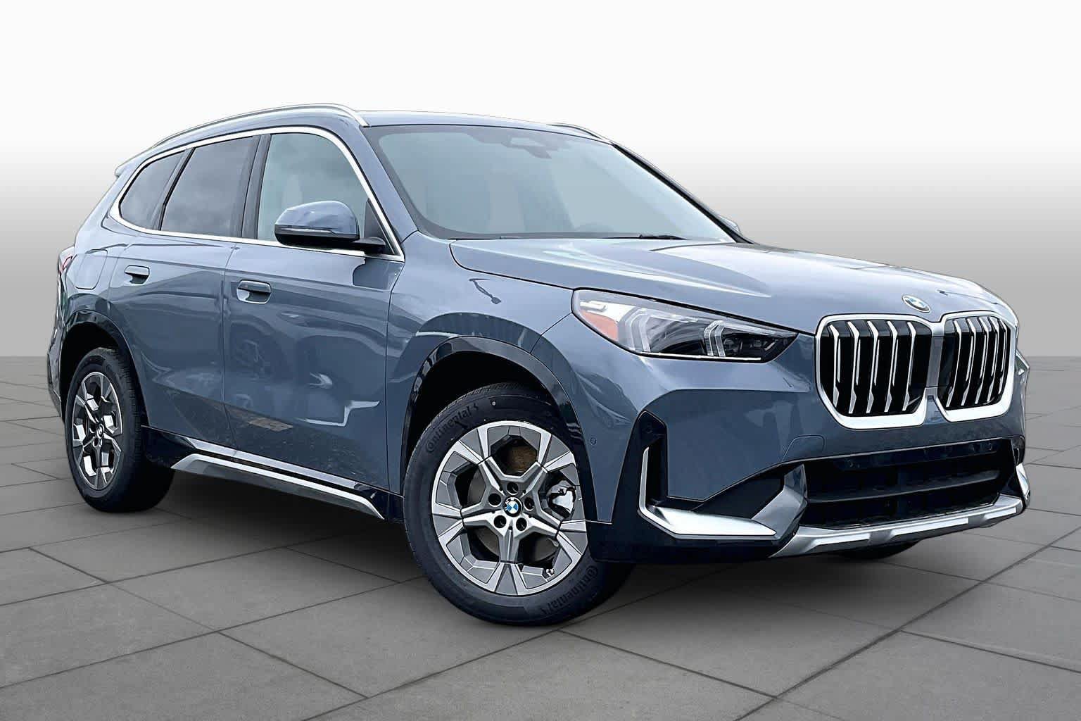 Used 2026 BMW X1 xDrive28i w/ Convenience Package AWD/4WD image 2