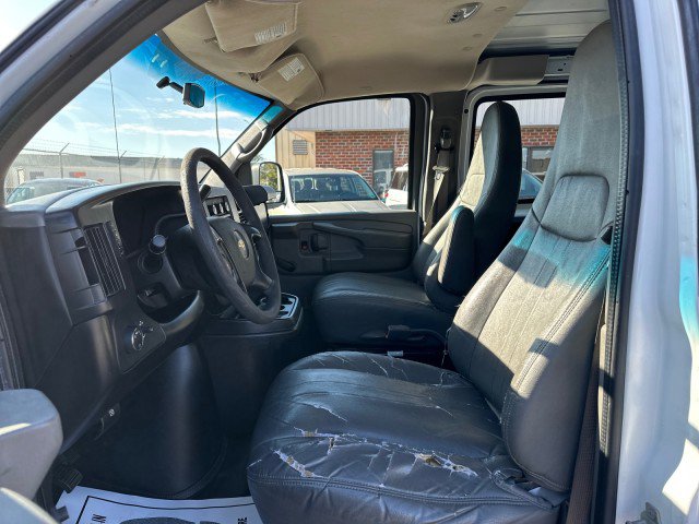 Used 2011 Chevrolet Express 1500 image 16