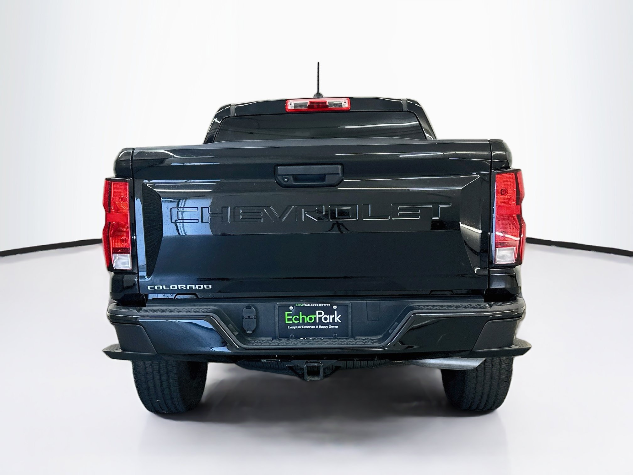 Used 2024 Chevrolet Colorado Trail Boss w/ Advanced Trailering Package AWD/4WD image 7