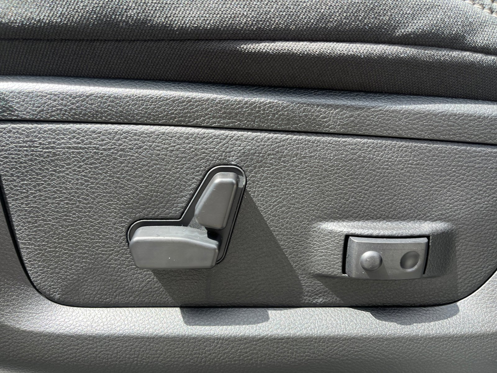 New 2025 RAM 2500 Big Horn AWD/4WD image 13