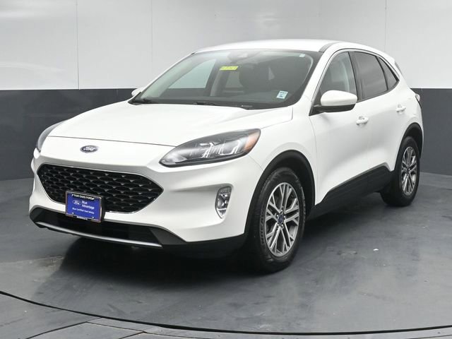 Certified 2022 Ford Escape SEL w/ Technology Package image 3