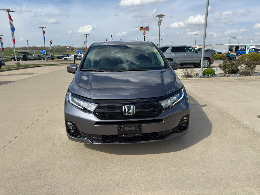 New 2026 Honda Odyssey Elite image 2