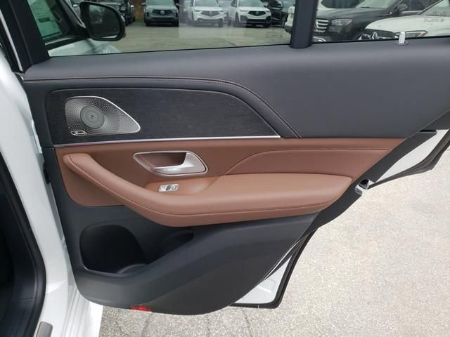 New 2025 Mercedes-Benz GLE 53 AMG 4MATIC Coupe image 15