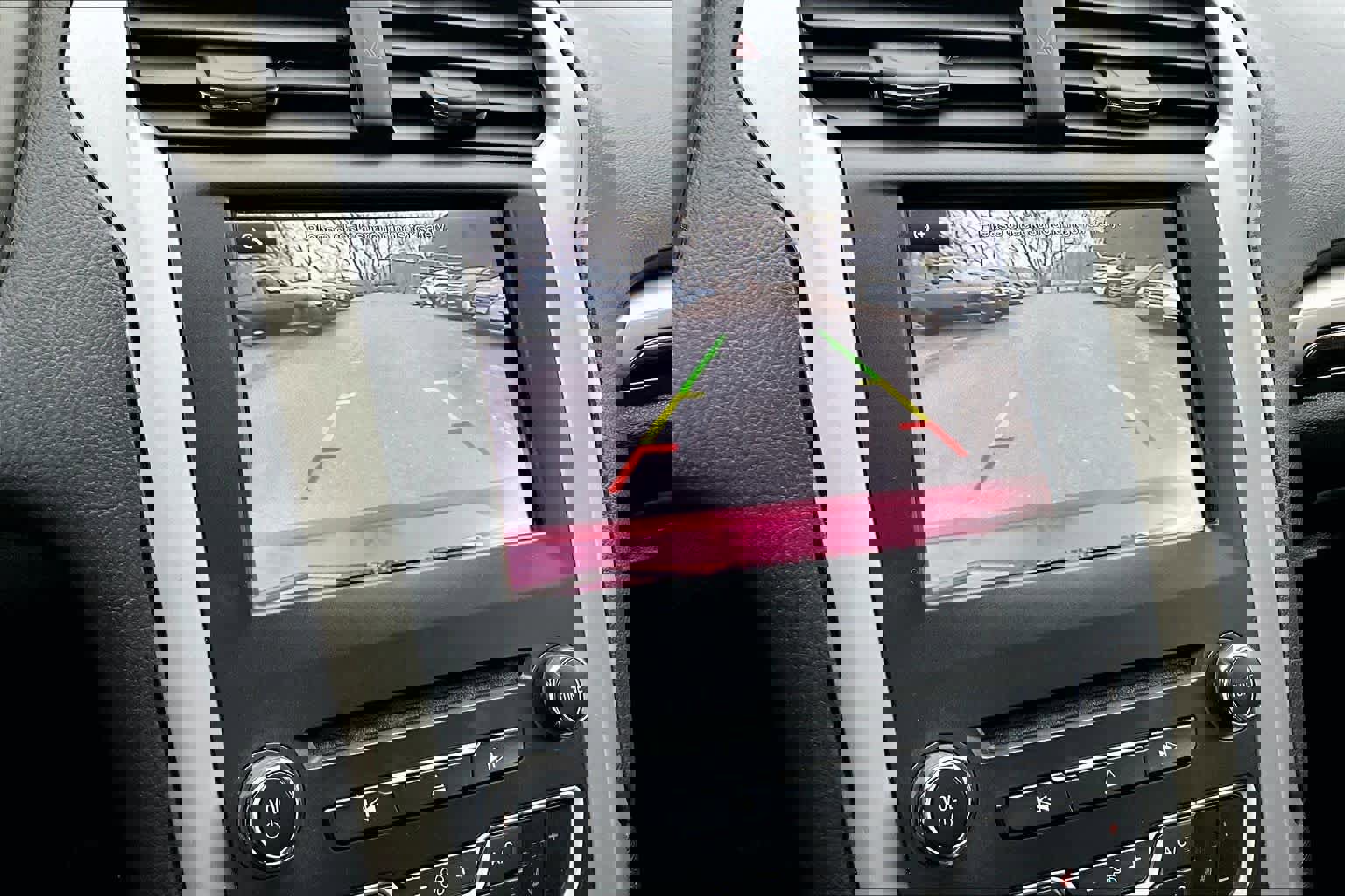 Used 2016 Ford Fusion SE w/ Equipment Group 202A image 26