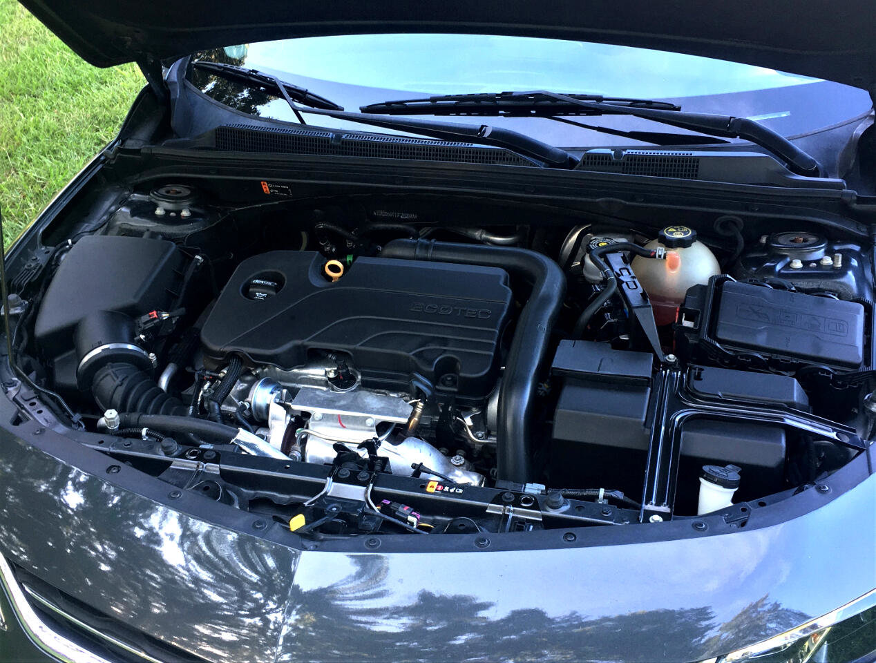 Used 2018 Chevrolet Malibu LT image 27