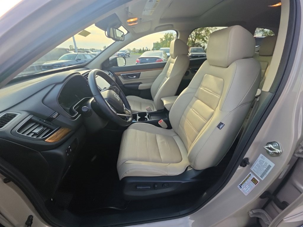 Used 2018 Honda CR-V Touring image 13