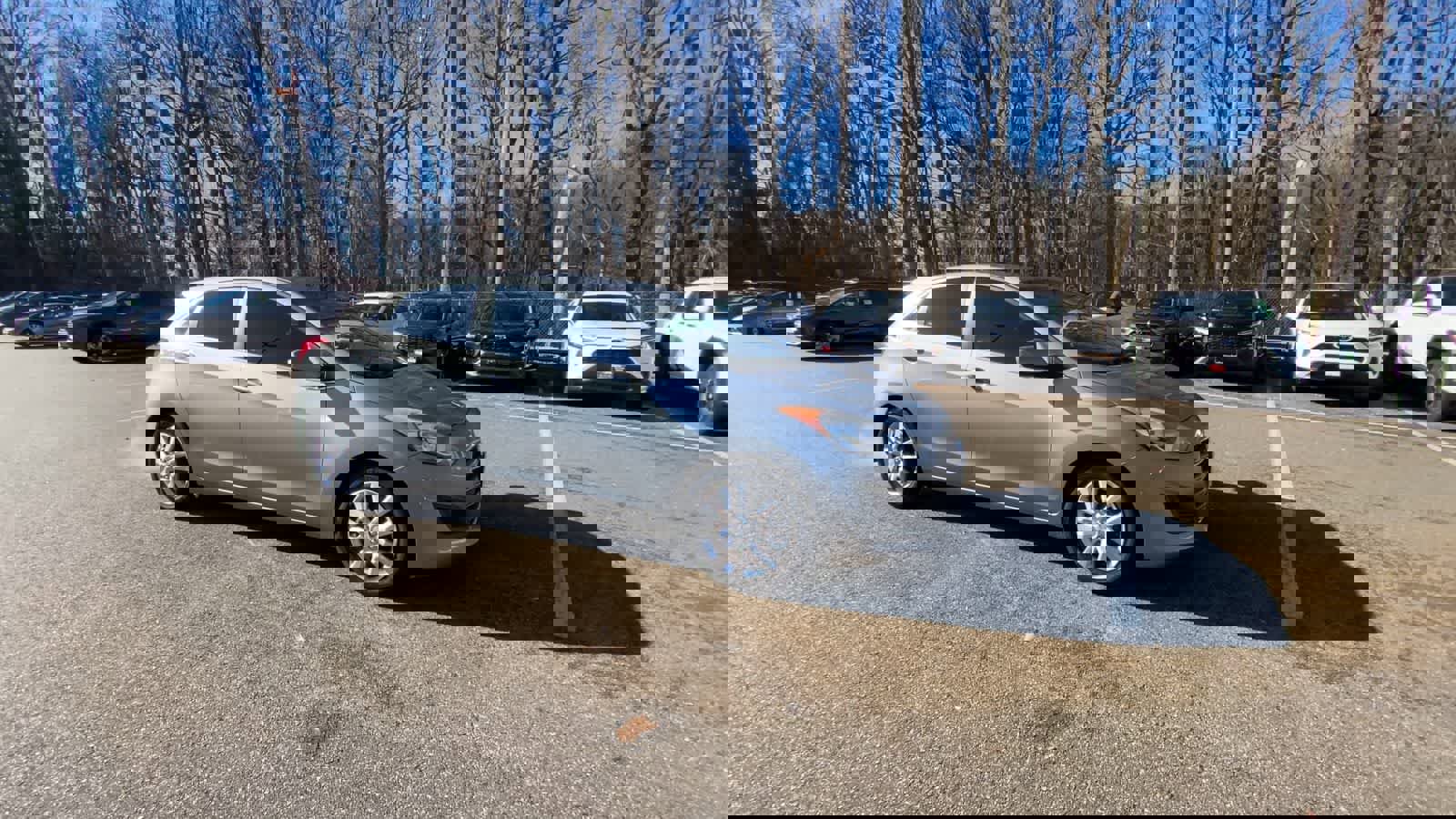 Used 2016 Hyundai Elantra GT image 8