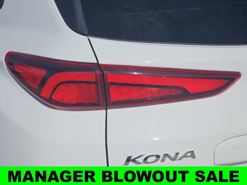 Used 2022 Hyundai Kona Limited image 41