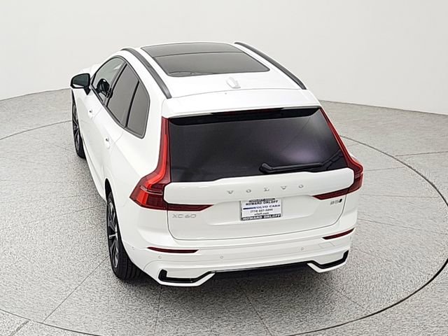 New 2026 Volvo XC90 T8 Plus w/ Protection Package AWD/4WD image 42