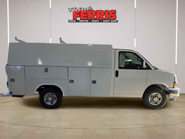 New 2026 Chevrolet Express 3500 w/ Power Convenience Package RWD image 8