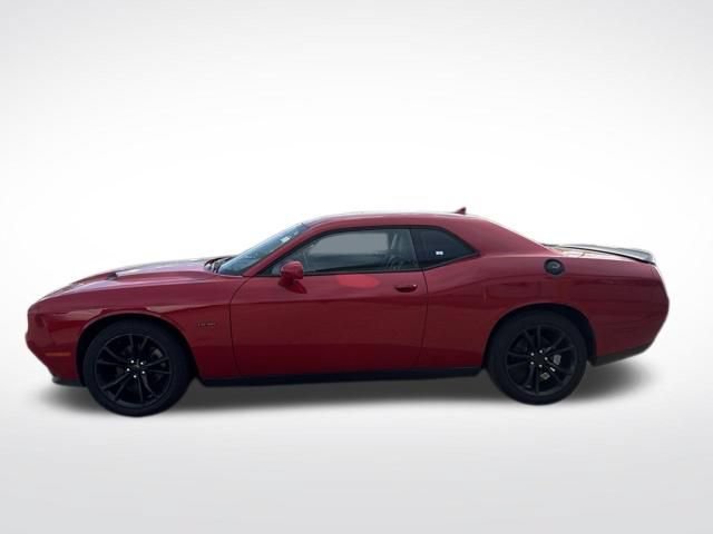 Used 2016 Dodge Challenger R/T Plus RWD image 6