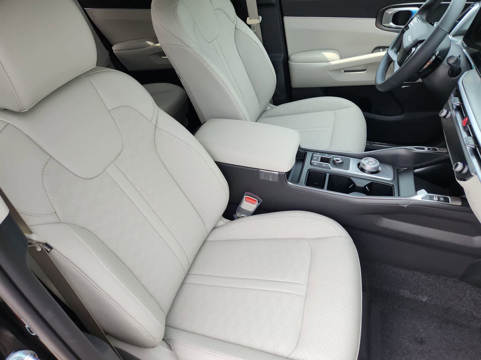 New 2026 Kia Sorento EX w/ EX Premium Package FWD image 11
