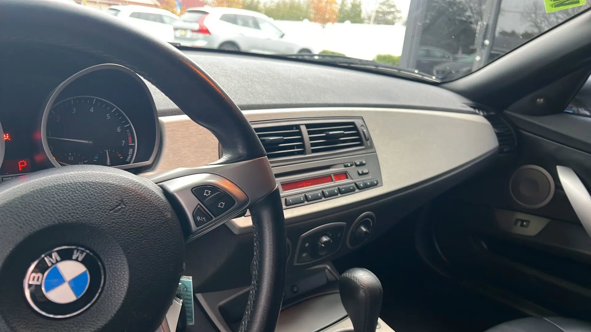 Used 2004 BMW Z4 2.5i image 18