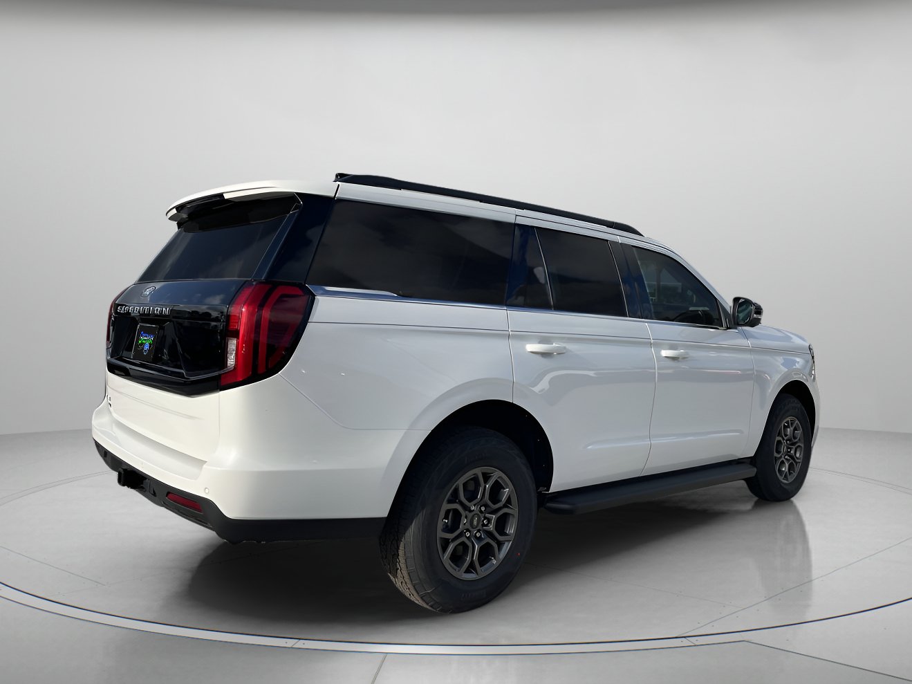 New 2026 Ford Expedition Active RWD image 4