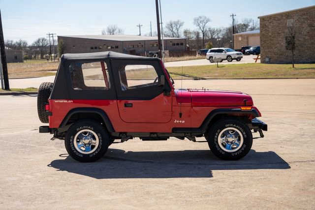 Used 1993 Jeep Wrangler S image 7