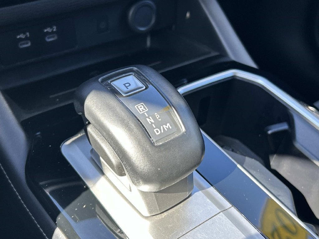 Used 2025 Mitsubishi Outlander SE AWD/4WD image 27