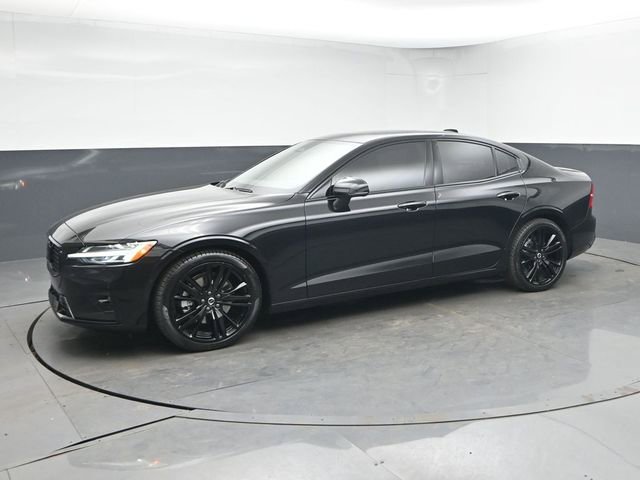 Used 2023 Volvo S60 B5 Plus w/ Climate Package image 4