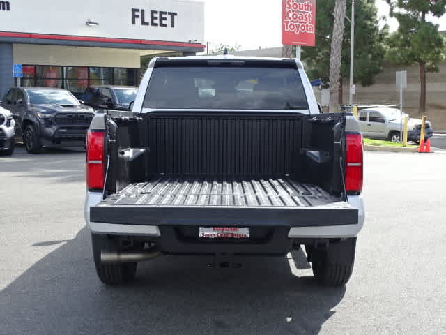 Certified 2024 Toyota Tacoma SR5 AWD/4WD image 16
