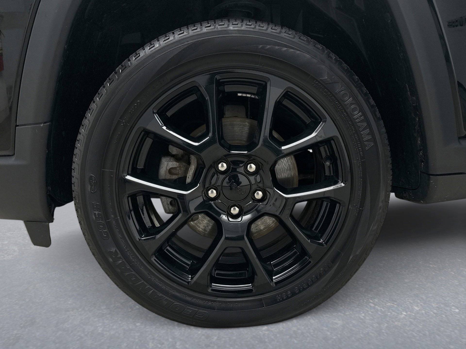 Used 2022 Jeep Compass Latitude image 24