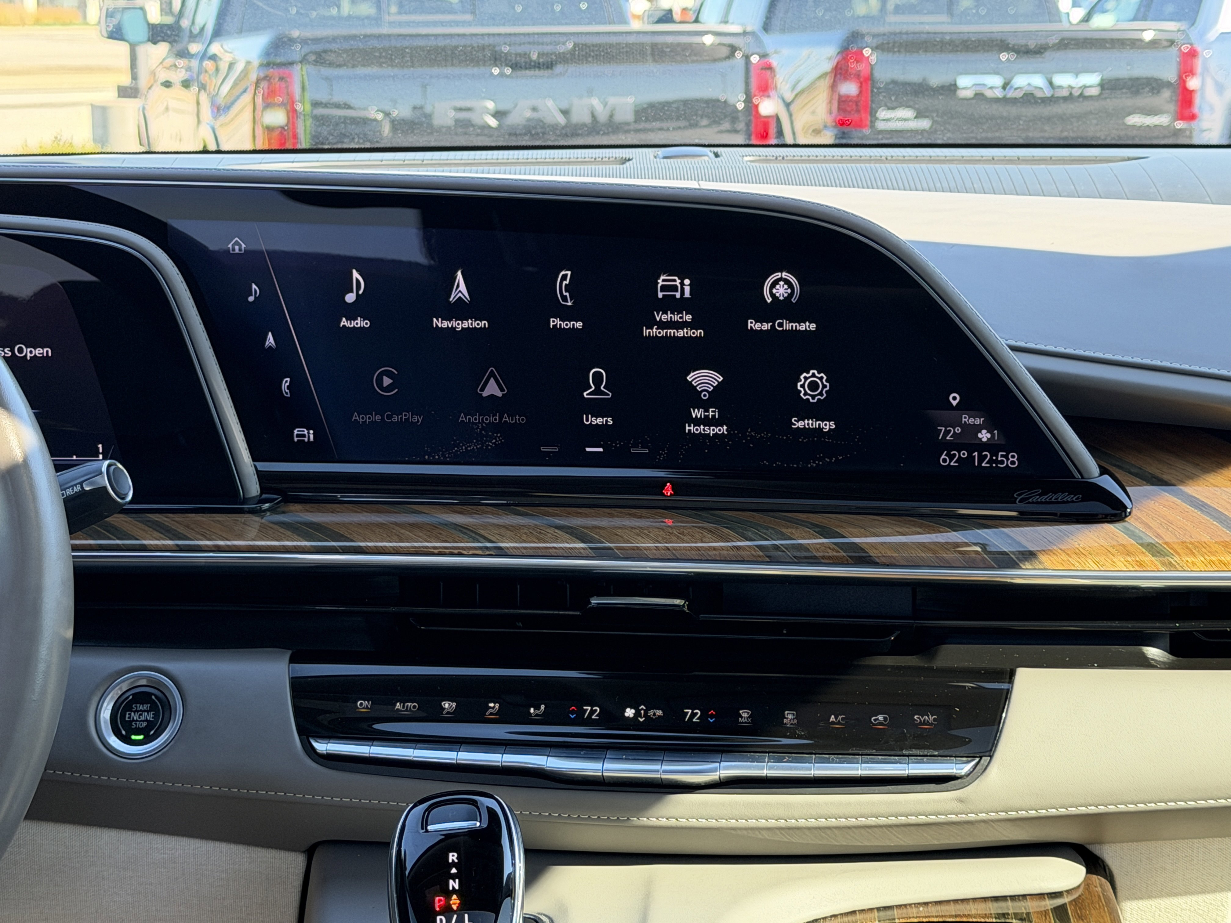 Used 2021 Cadillac Escalade ESV Sport Platinum image 14