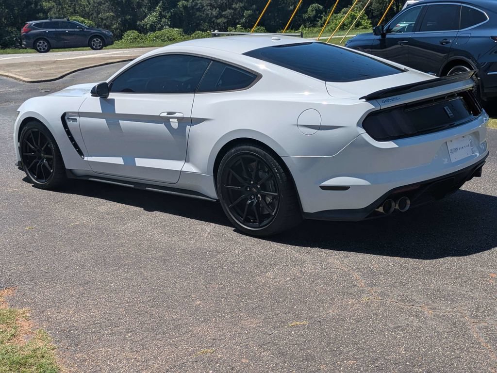 Used 2016 Ford Mustang Shelby GT350 w/ Technology Package RWD image 7