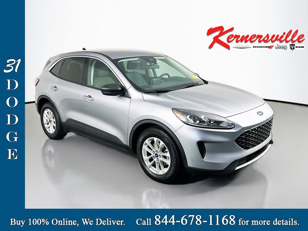 Used 2022 Ford Escape SE w/ Convenience Package FWD image 1