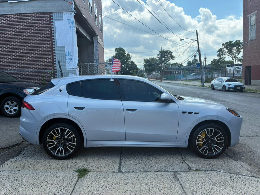 Used 2023 Maserati Grecale GT AWD/4WD image 10