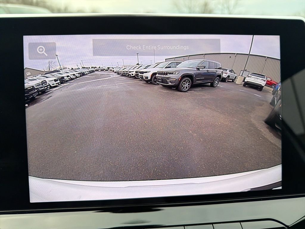 New 2026 Jeep Compass Latitude AWD/4WD image 17