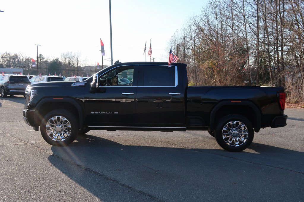 New 2026 GMC Sierra 2500 Denali w/ Denali Reserve Package image 9