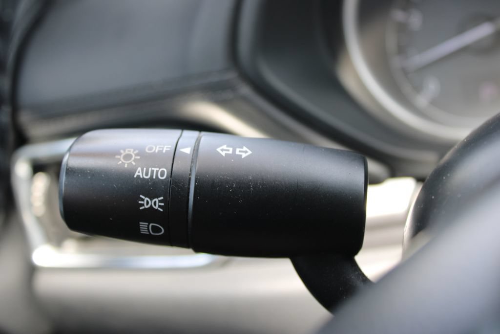 Used 2018 MAZDA CX-5 Touring FWD image 36