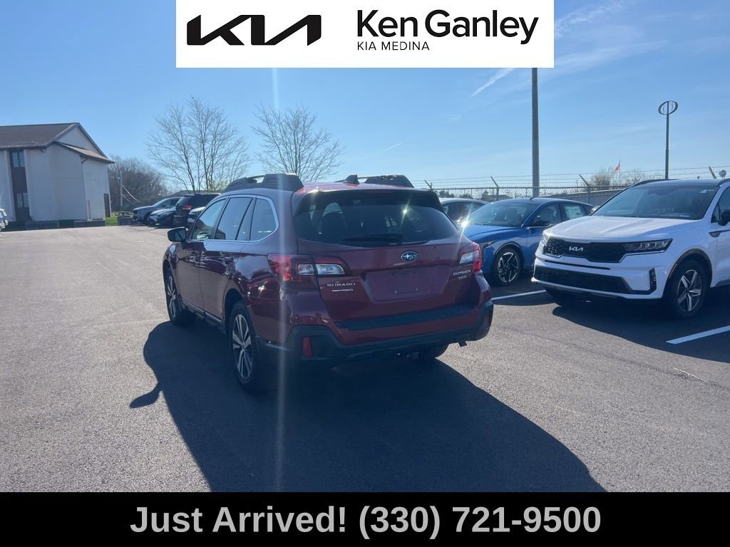 Used 2018 Subaru Outback 3.6R Limited AWD/4WD image 7