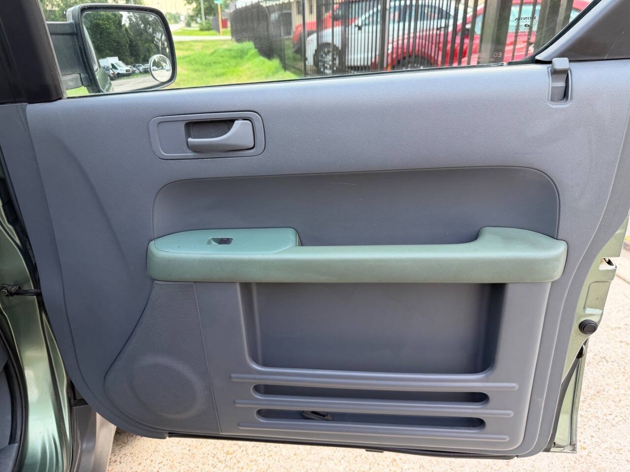 Used 2005 Honda Element LX image 14