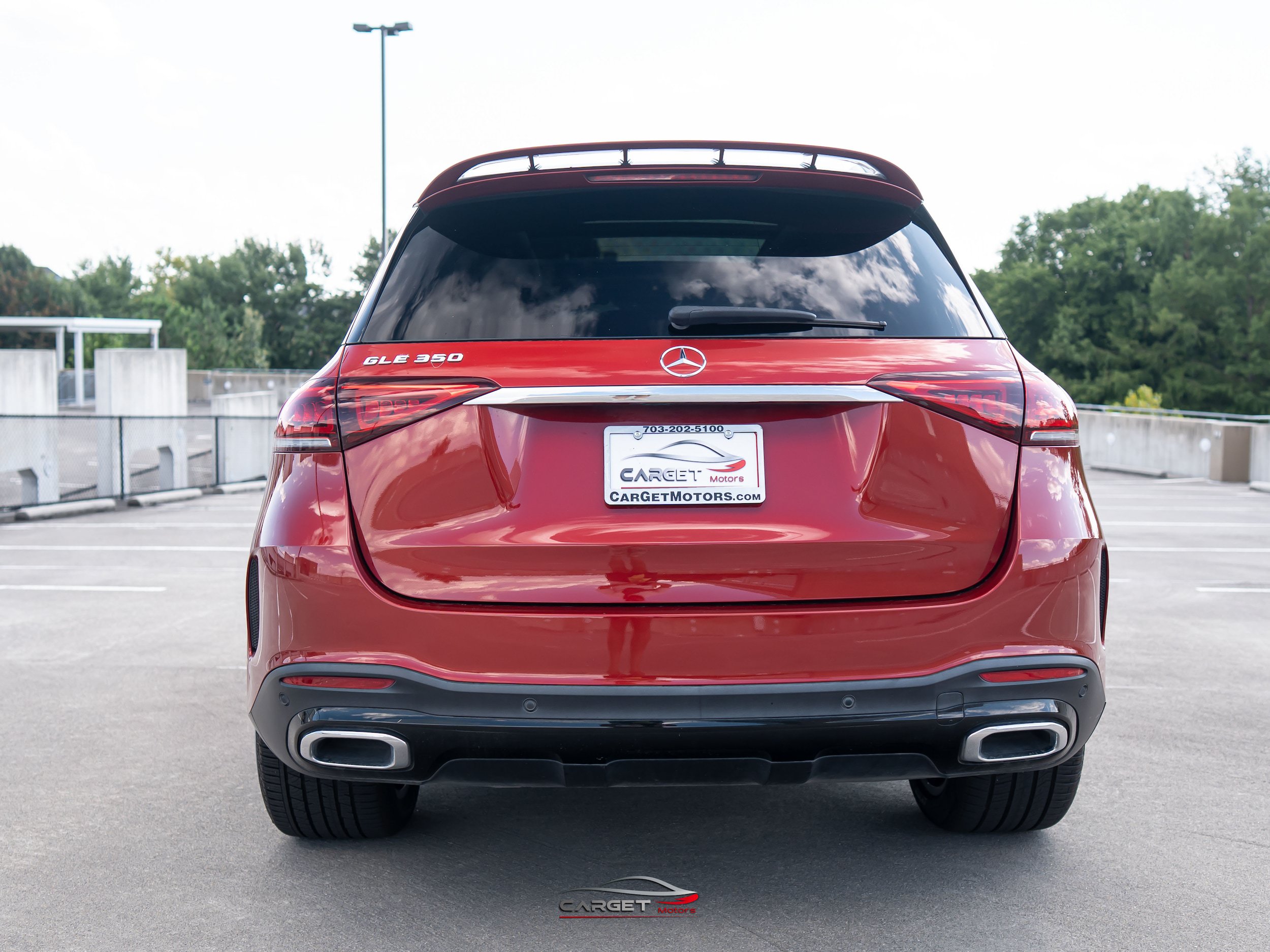 Used 2023 Mercedes-Benz GLE 350 w/ AMG Line Exterior image 6