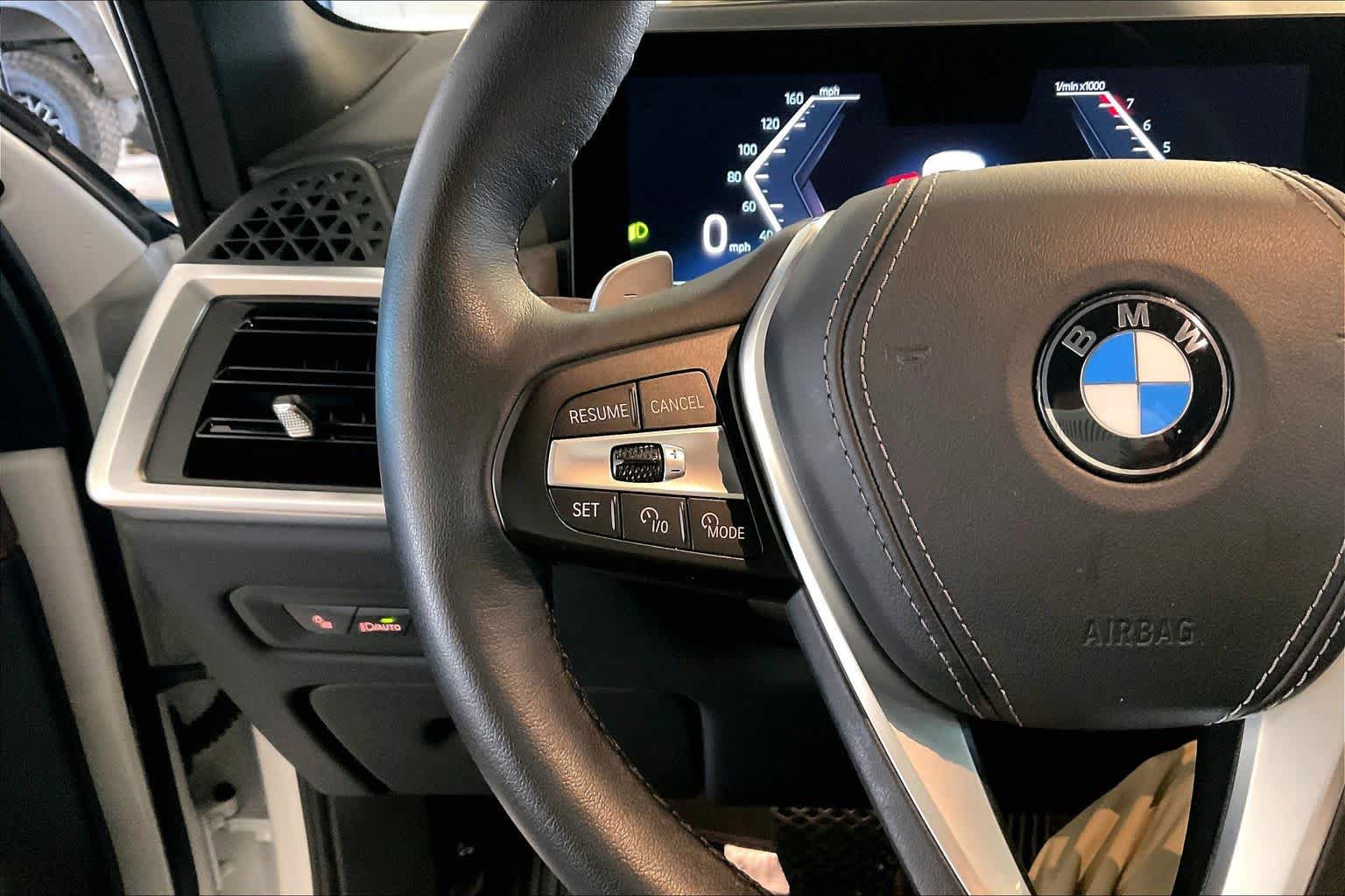 Certified 2024 BMW X5 xDrive40i w/ Premium Package AWD/4WD image 22