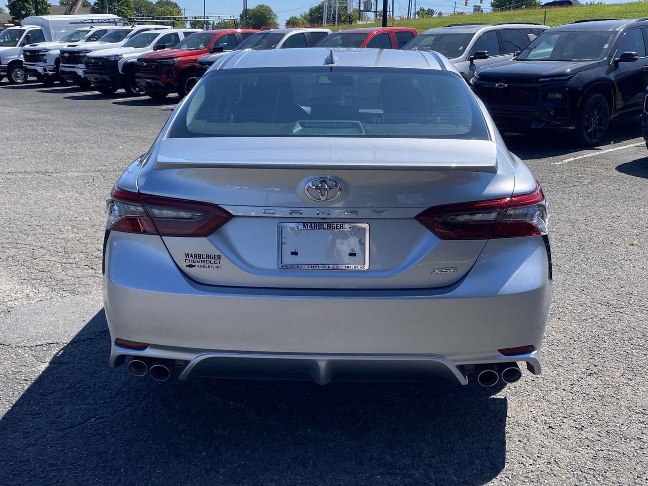 Used 2023 Toyota Camry XSE FWD image 5