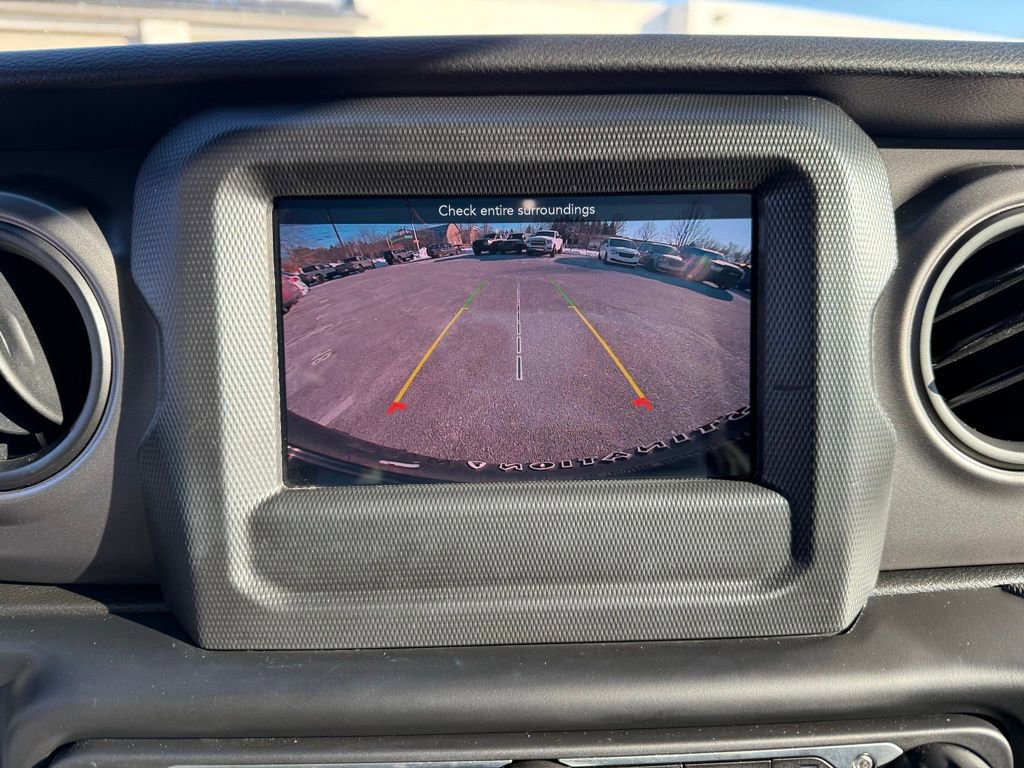 Certified 2023 Jeep Wrangler Willys image 22