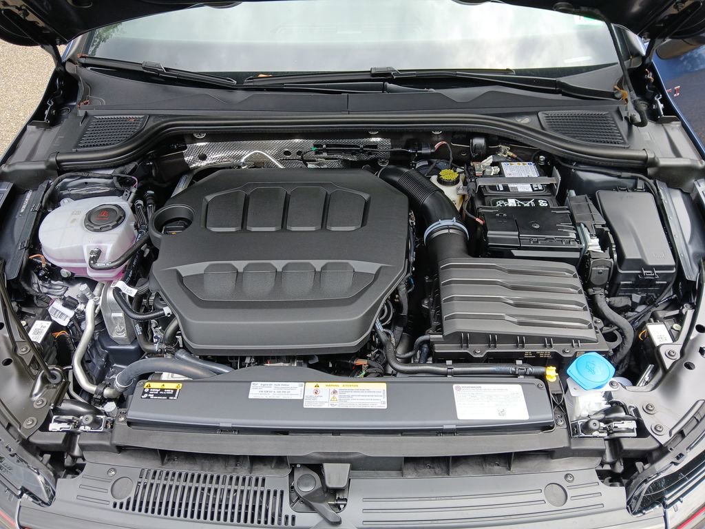 New 2025 Volkswagen GTI SE image 22
