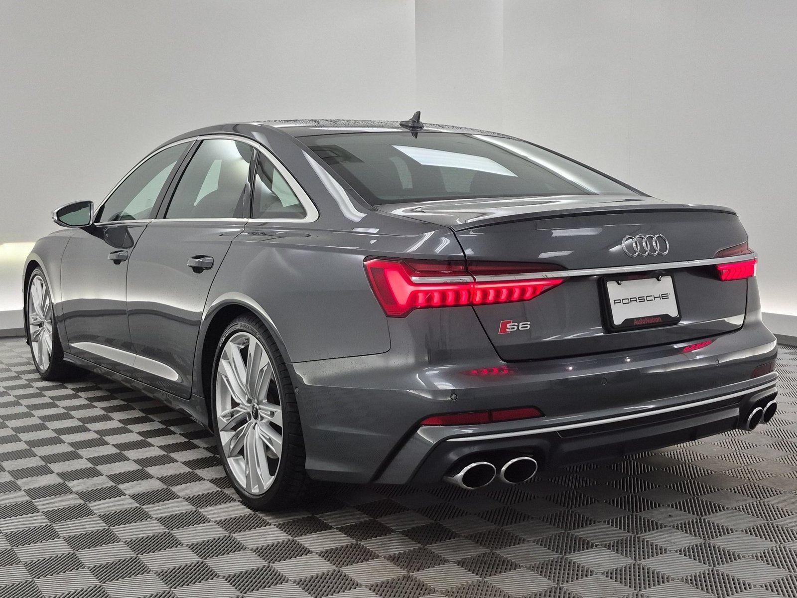 Used 2022 Audi S6 Prestige AWD/4WD image 3